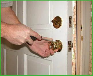 Boston Affordable Locksmith Boston, MA 617-206-2209 - 4-lock-change
